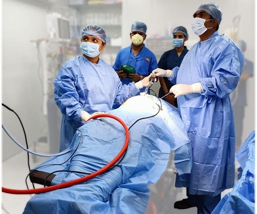 Gynae Laparoscopic & Robotic Surgeon in Pune | Dr. Kapil Kanade – 22 Years of Expertise